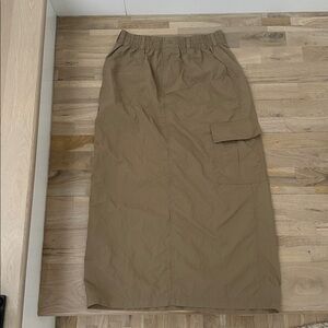 aerie Utility Cargo Midi Skirt in Khaki